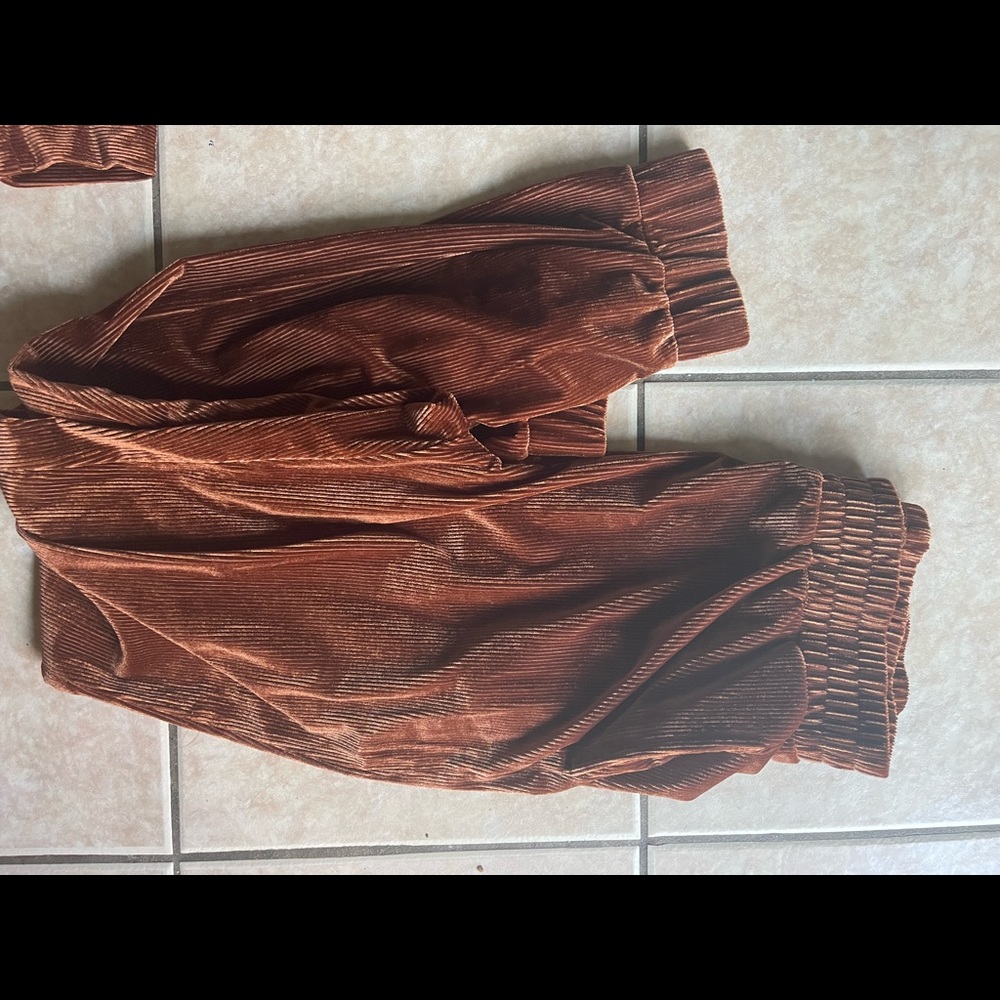 Brand new jogger set